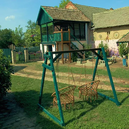 Std Kod Makse, Kuca Na Jezeru Kraljevac *