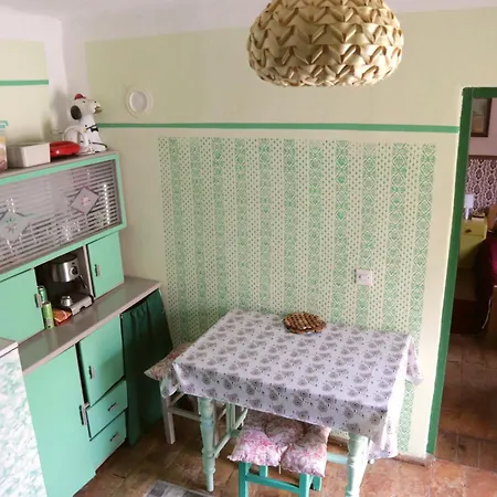 Std Kod Makse, Kuca Na Jezeru Kraljevac * Deliblato