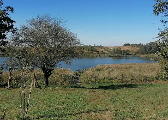 Std Kod Makse, Kuca Na Jezeru Kraljevac Holiday home *