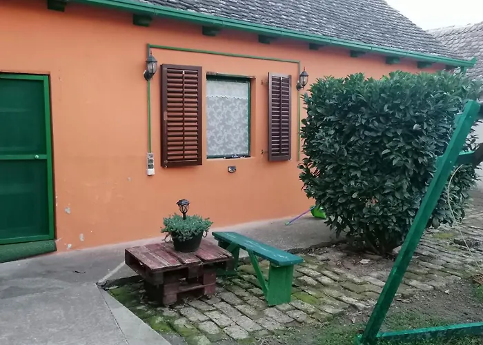 Std Kod Makse, Kuca Na Jezeru Kraljevac * Deliblato