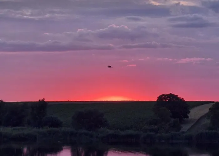 Std Kod Makse, Kuca Na Jezeru Kraljevac *